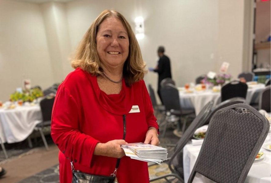 Helen Bumpass volunteers at the 2022 Single Parent Style Show